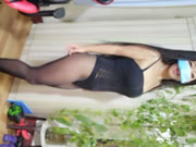 Азиатская шлюха мастурбирует